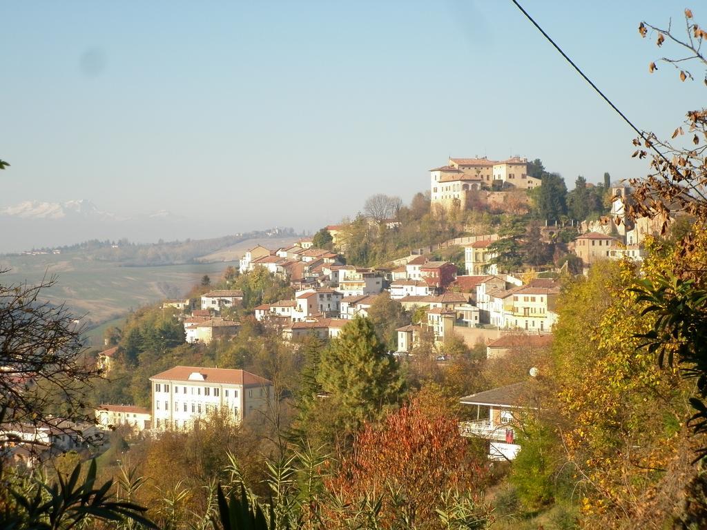 La Terrazza Sul Monferrato Apartment Ozzano Monferrato Room photo